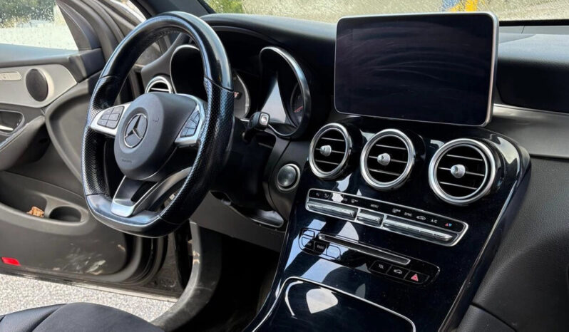 
								Mercedes-Benz GLC 250 d 4Matic 9G-TRONIC AMG Line full									