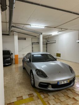 
										Porsche Panamera 4 E Hybrid full									