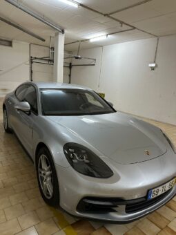 
										Porsche Panamera 4 E Hybrid full									
