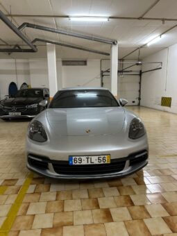
										Porsche Panamera 4 E Hybrid full									