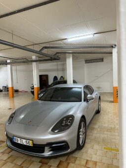 
										Porsche Panamera 4 E Hybrid full									